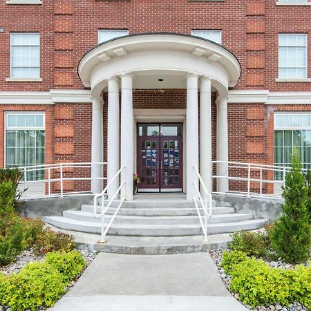 The Champlain Waterfront Hotel Ascend Hotel Collection Orillia Exterior foto